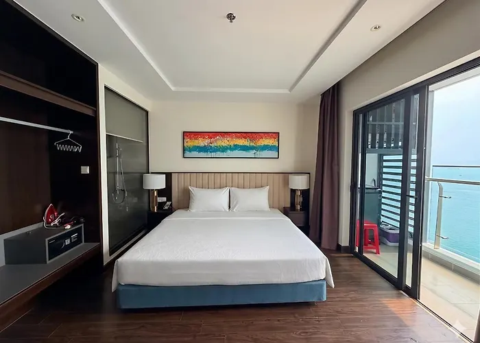 Sapphire Ocean View - Balcony & Sea View Căn hộ Hạ Long